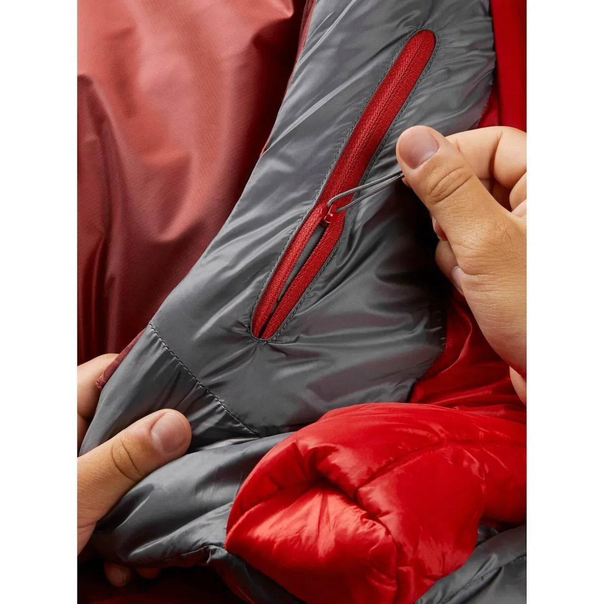 Solar Eco 3 Synthetic Sleeping Bag